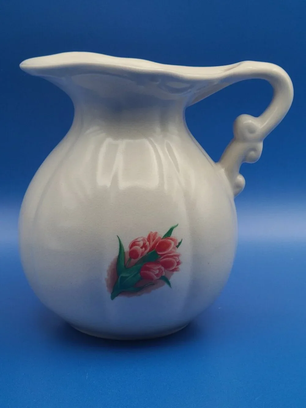 CLEARANCE Betallic Inc Vintage Melon Shaped Pitcher Vase Tulip 5.75